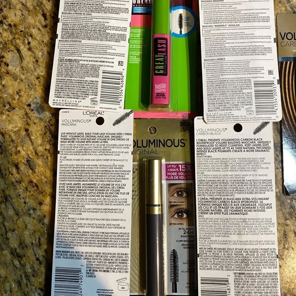 ‎Mascara set